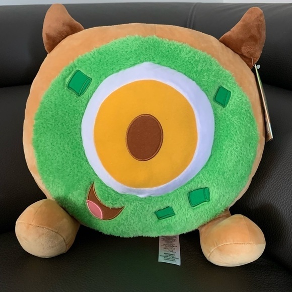 NWT Disney Munchlings Mike Wazowski Avocado Breakfast Bagel Monsters Inc. 13.5” - Picture 3 of 9